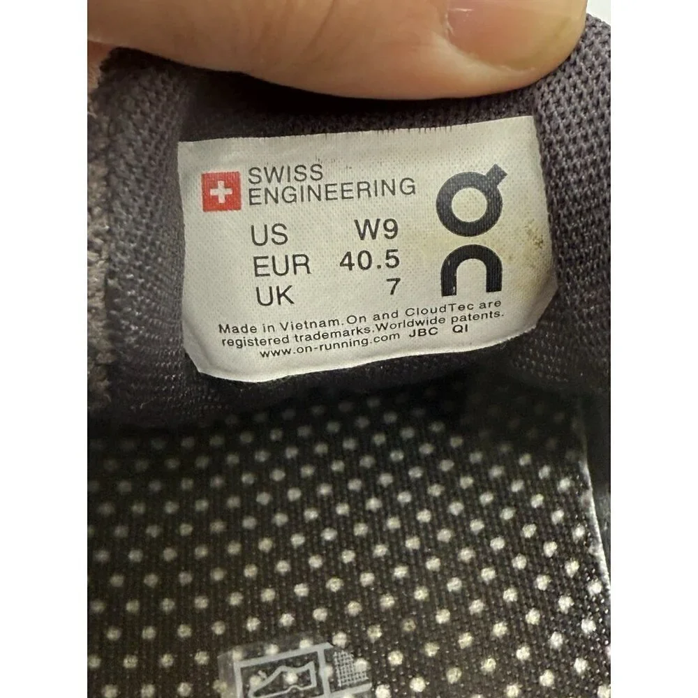 On Cloud Terry Women's Running Shoes Color Pebble Size 9US 40.5EU Purple Sneaker
